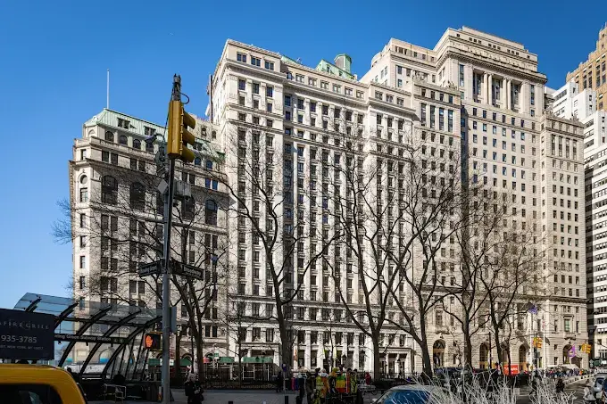 The Shapiro Law Firm office building at 11 Broadway in Manhattan, New York City.